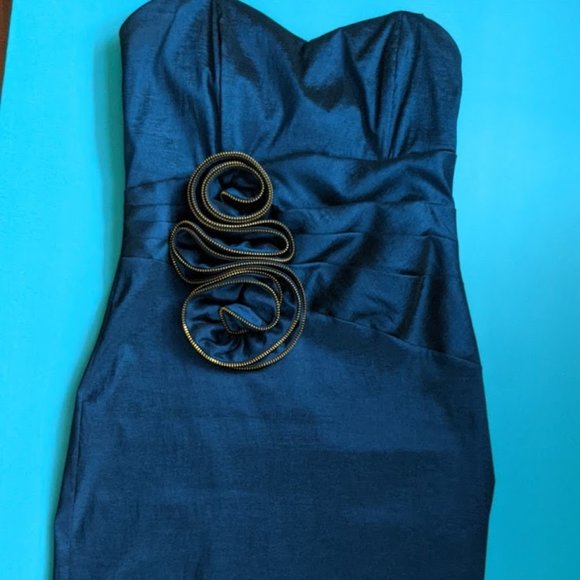 Beautiful, sexy Cocktail/evening strapless dress - Picture 2 of 5